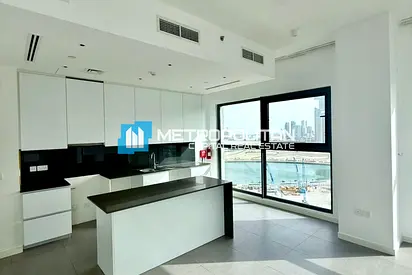 Sea View | High Floor | 1 BR Corner Unit