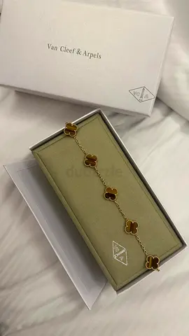 Van Cleef Style Bracelet 18K Yellow Gold – Tiger Eye – Full Set