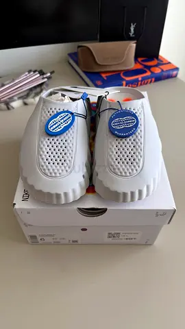 Nike MIND 001 light smoke grey