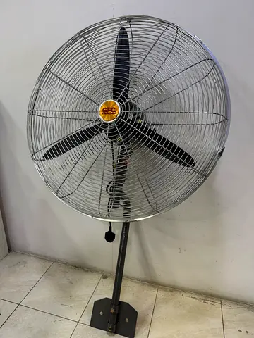 Powerful 24-inch Industrial Wall Fan