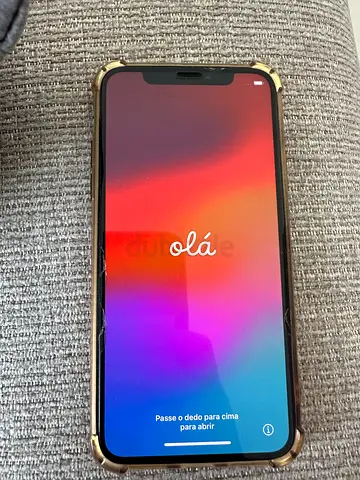 iPhone X with screen protector and protective case - Rose Gold 64 GB