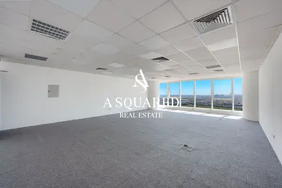 Upgraded | Racecourse View | Carpet Flooring