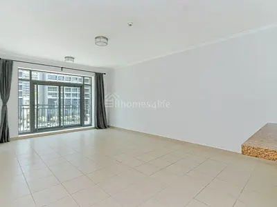 PRIME LOCATION | LARGE LAYOUT | VACANT