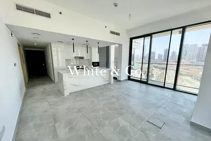 Unfurnished | Huge Layout | Corner Unit