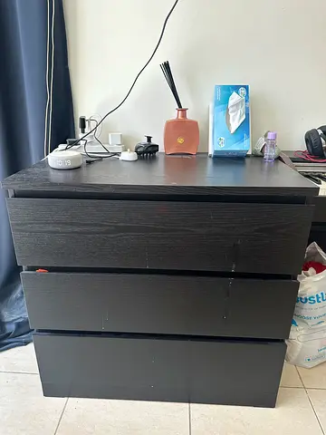 IKEA MALM Chest of drawers. Black 3-Drawer Bedside Chest / Nightstand in Good Condition.80x78