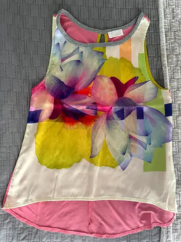 Women’s top