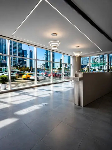 Unique Multi-Floor Shop | Business Bay | Main Road