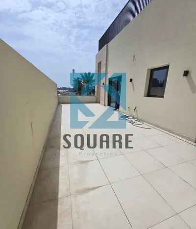 LUXURY 2BHK READ TO MOVE - TERRACE - Sea View