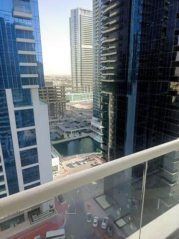 Partition Room with Balcony -Near DMCC Metro