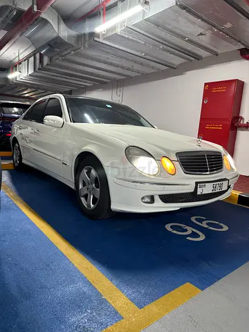 Mercedes E350 panorama 2006 GCC Specs