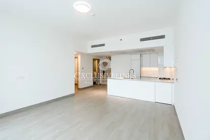 3 bedroom apartment | Maids Room | Vacant