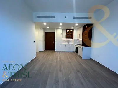 BRAND NEW UNIT | COMMUNITY VIEW | VACANT NOW