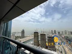 Higher floor, near the tram, with an open sea view