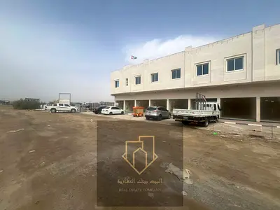 شقة للإيجار السنوي – أول ساكن – الجرف الصناعية 2، عجمان