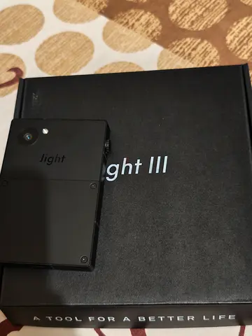 Light Phone 3 with Android Layer