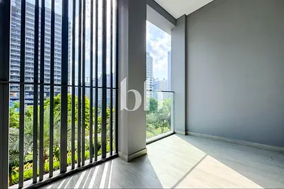 Move in Ready | Burj View | Vacant Furnished 1BR