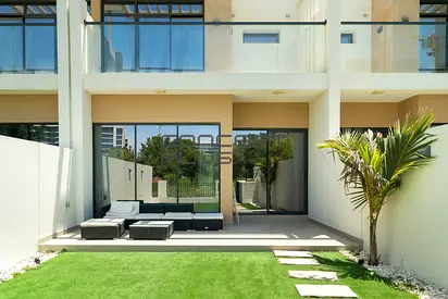 High-End | Park View | Ready to Move-in