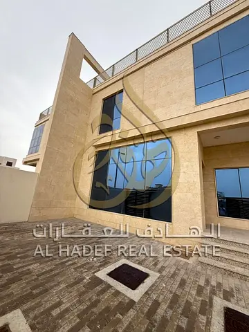 Two Adjoining Villas for Sale in a Prime Location – Sharjah / Al Hooshi A unique investment and residential opportunity to own two adjacent villas on
