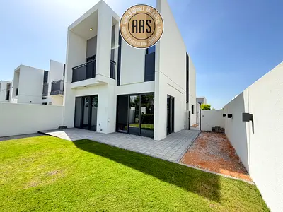 Near To Amenities ! 4Bedroom villa For Rent in La Rosa Villanova