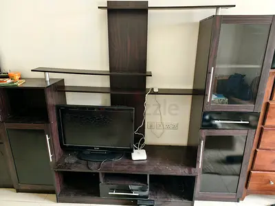 Free cabinet