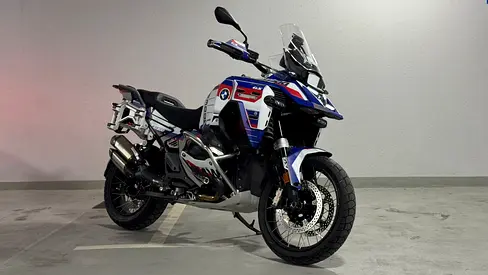 GCC // 2025 BMW R1300GSA // Warranty  Service till Nov 2029