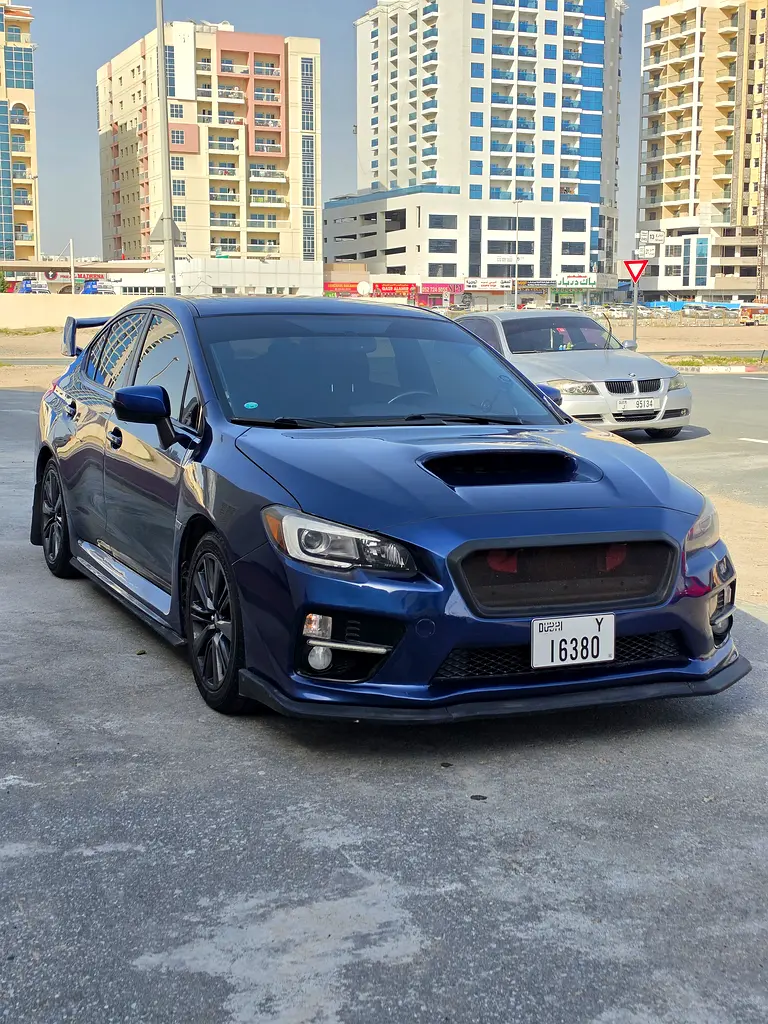 Subaru WRX 2015 — photo 1 of 17