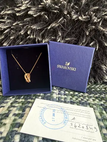 Swarovski Twist Necklace – Rose Gold (Original)