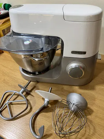 Kenwood-style Stand Mixer with Bowl and Attachments