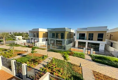 3Bedroom Plus Maid | Unfurnished | Garden view