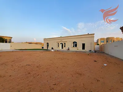 فيلا للإيجار بمنطقة الظيت – غرفتين وصالة على أرض 15000 قدم