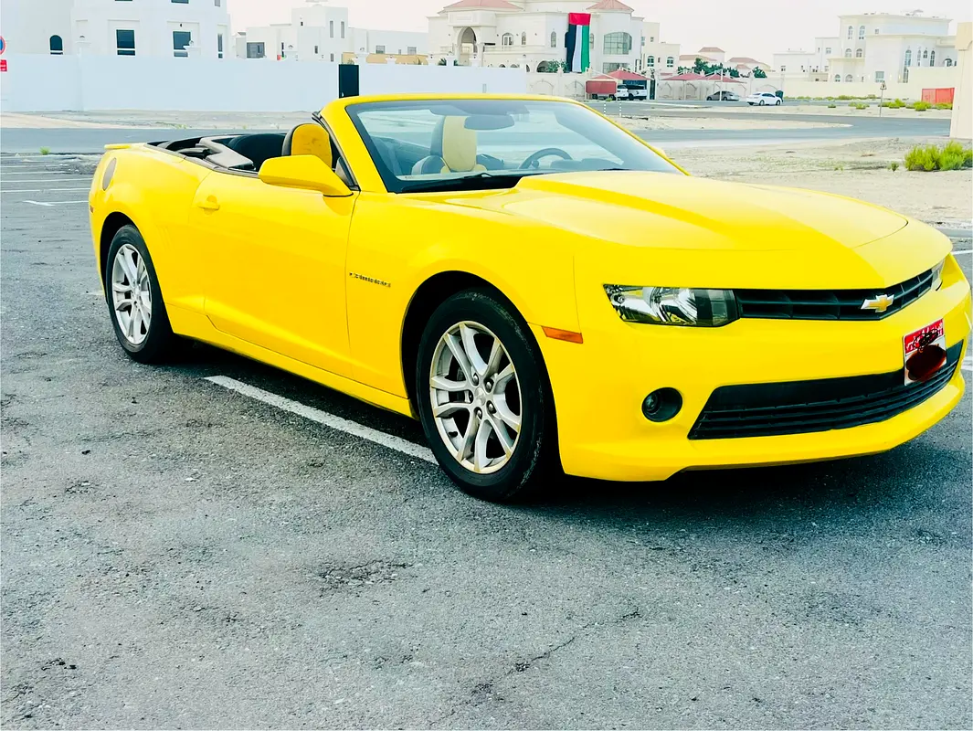 Chevrolet Camaro Convertible 2015 — photo 1 of 16