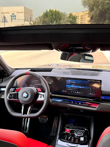 صورة مصغرة 16 لـ 2026 BMW M5