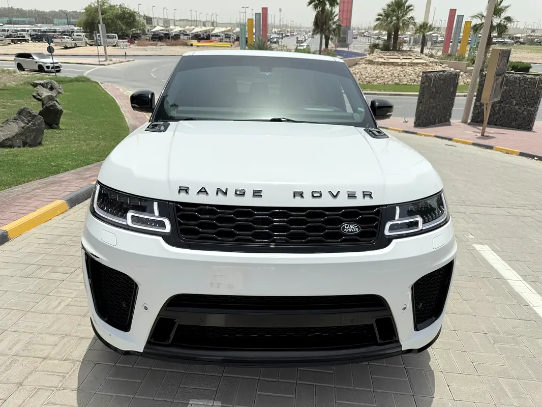 Land Rover Range Rover Sport 2014 — photo 1 of 20