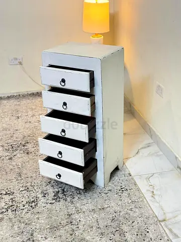 White Rustic 5-Drawer Narrow Chest / Bedside Cabinet