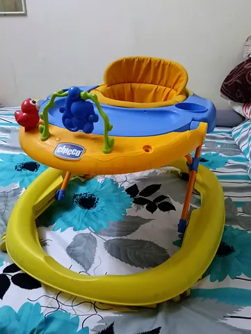 Chicco Baby Walker with Toy Bar — Good Condition