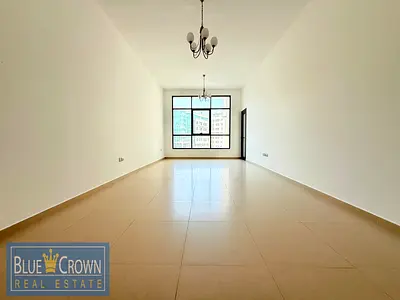 3bed+maids/Family building/DM now