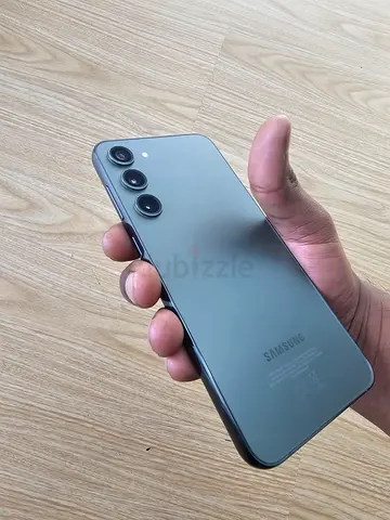 Samsung Galaxy s23 plus