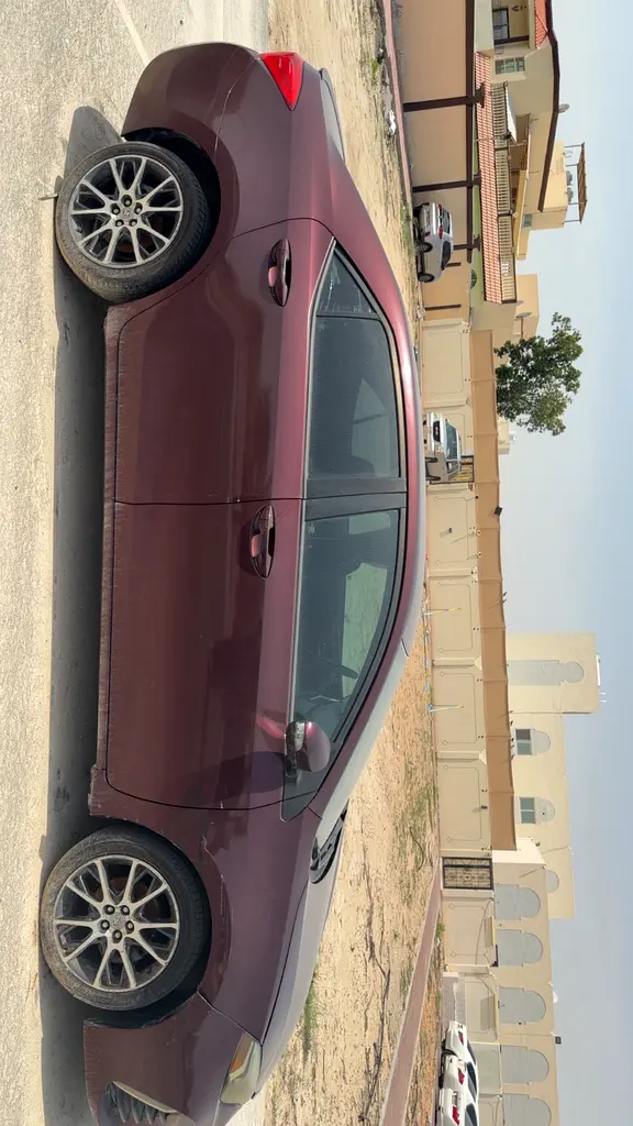 Toyota Corolla 2017 — photo 1 of 3