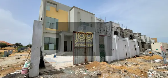 متاح للإيجار فيلا بأم القيوين منطقه شانتير