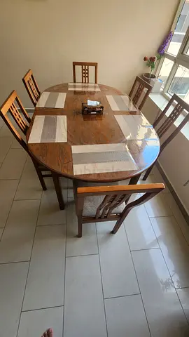 Solid Wood Oval Extendable Dining Table with 7 Chairs - Good Condition