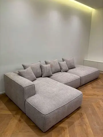 Modern Modular Grey Fabric Corner Sofa — 4-Seat Sectional with Cushions