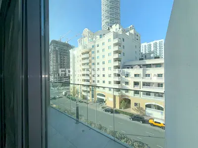 UNFURNISHED 1 BHK /PRIME LOCATION/ CHILLER FREE