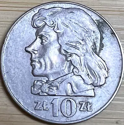 Polish 10 Zloty Coin (Commemorative/Collectible) - Single Coin