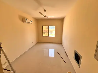 استديو بالمويهات - مطبخ منفصل - مساحه ممتازه - موقع مميز - سعر مناسب