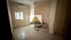 A separate studio apartment with a kitchen and a separate room is available for rent in Al Nakheel 1