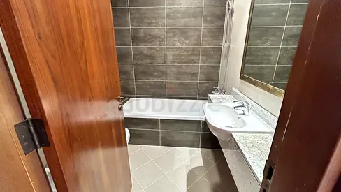Master bedroom near metro free parking FAB JADAF CMC