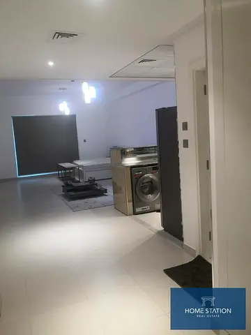 FULLY FURNISHED HIGH QUALITY 1 BHK AVAILABLE NEAR BUSINESS BAY DOWNTOWN JUST 71,999