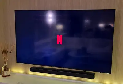 65 inch Samsung LED Smart TV - good condition