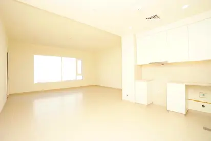 2 Bedroom Apartment | Urbana I | Balcony & Courtyard View