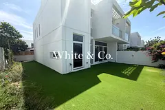 Upgraded | Corner Unit | Multiple Options